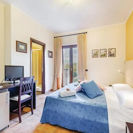 Casa Vacanza Villa Aurora Laureana Cilento Exterior foto