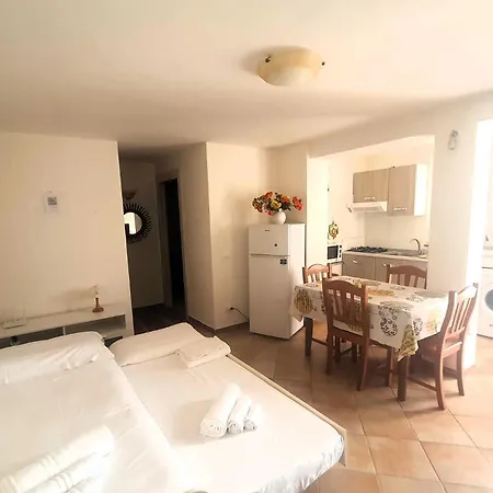 Casa Vacanza Villa Aurora Laureana Cilento Exterior foto