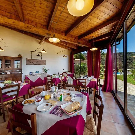 Casa Vacanza Villa Aurora Laureana Cilento Exterior foto