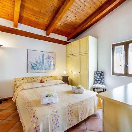 Casa Vacanza Villa Aurora Laureana Cilento Exterior foto