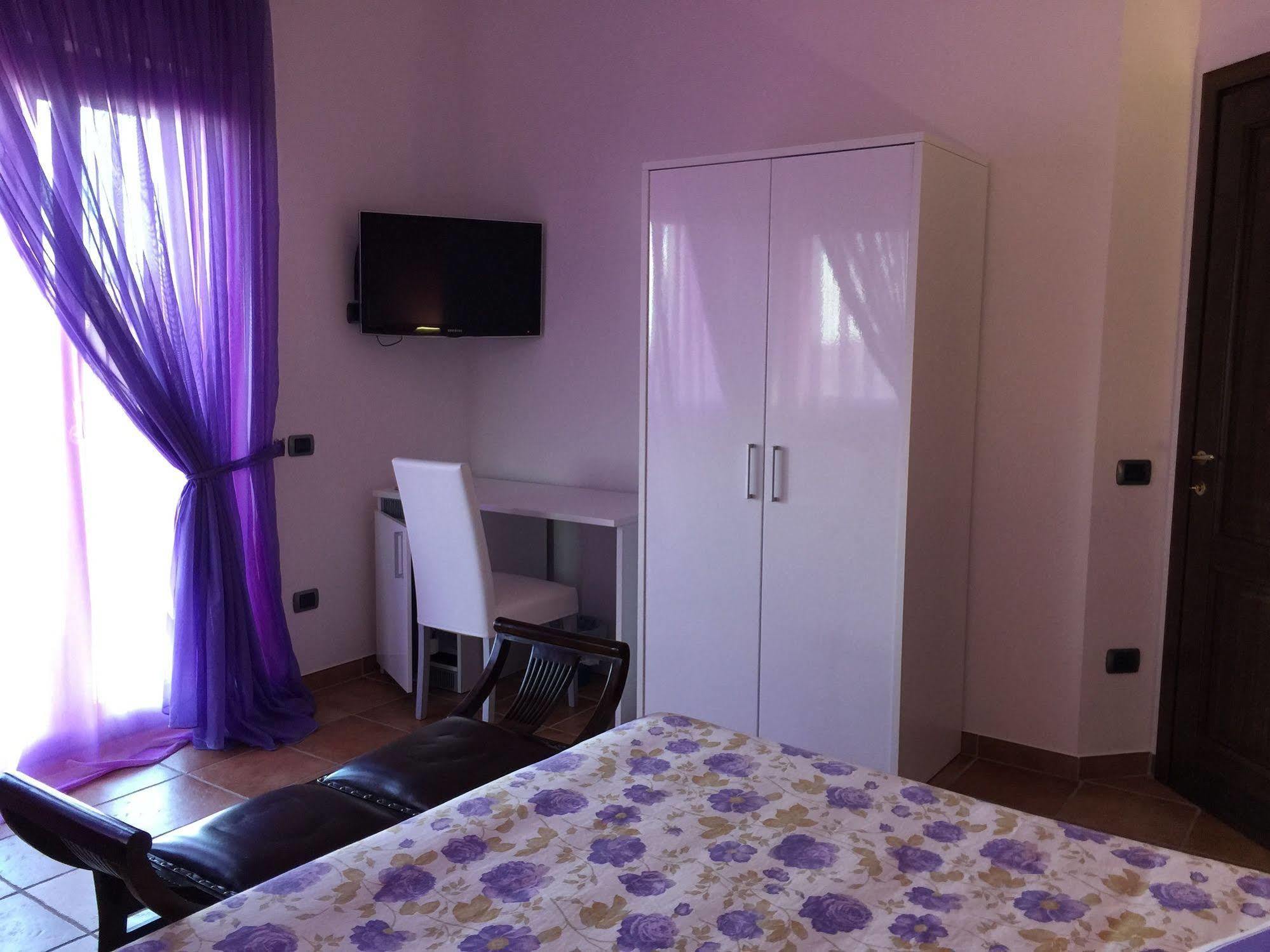 Casa Aurora * Laureana Cilento