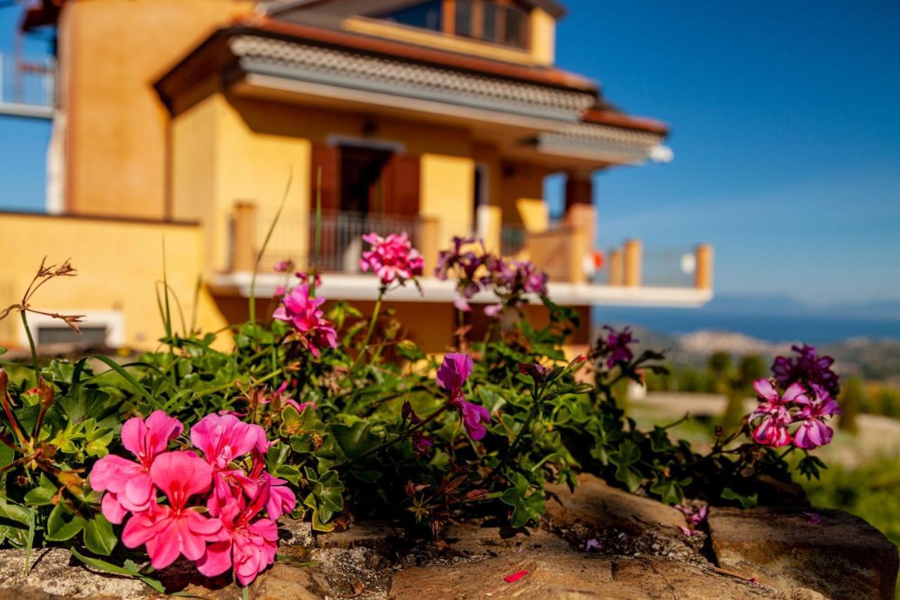 Casa Aurora Holiday home *